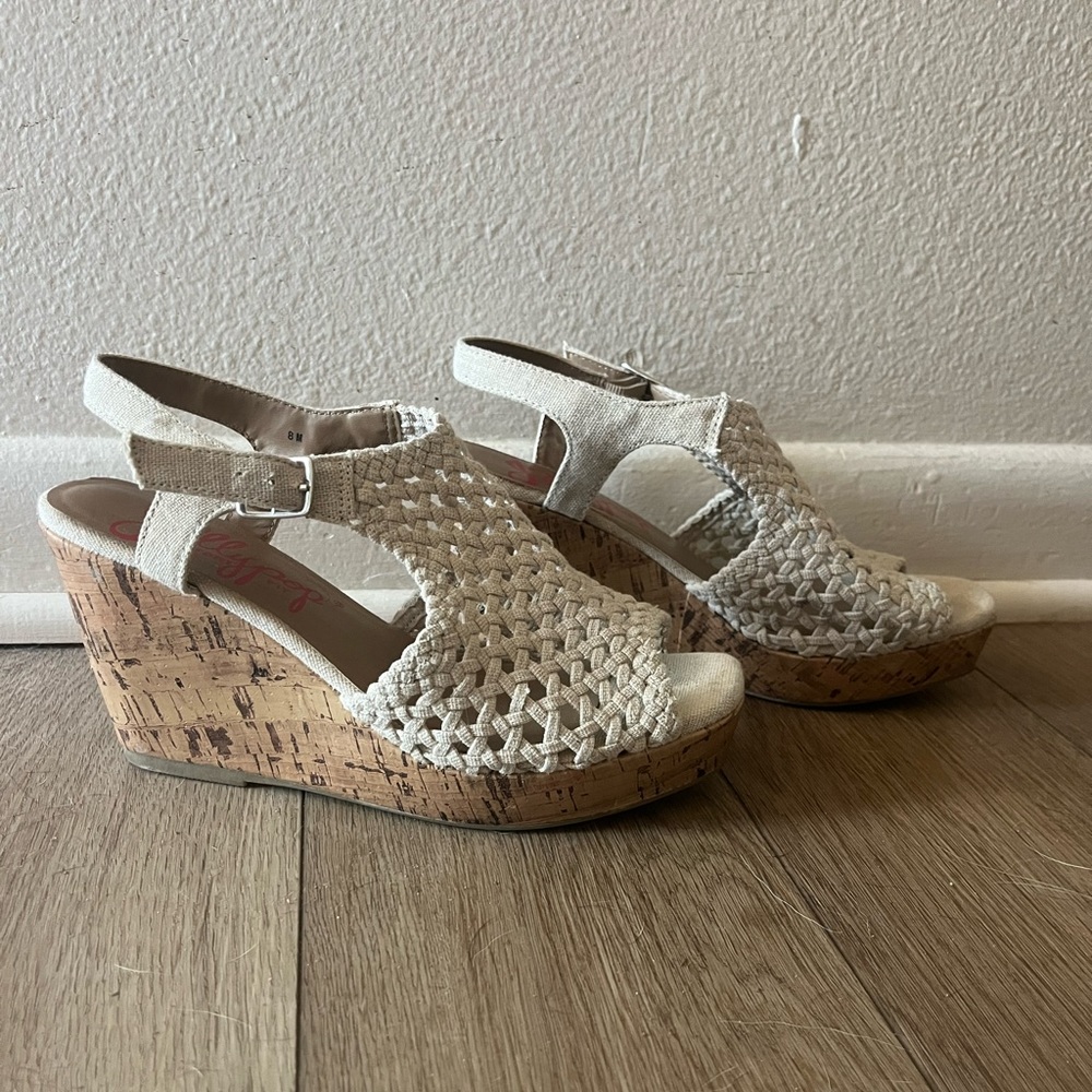 Beige/Tan Waffle Net Wedge